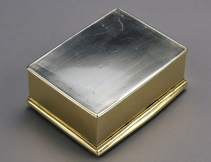 Irish Silver Freedom Box - Londonderry
